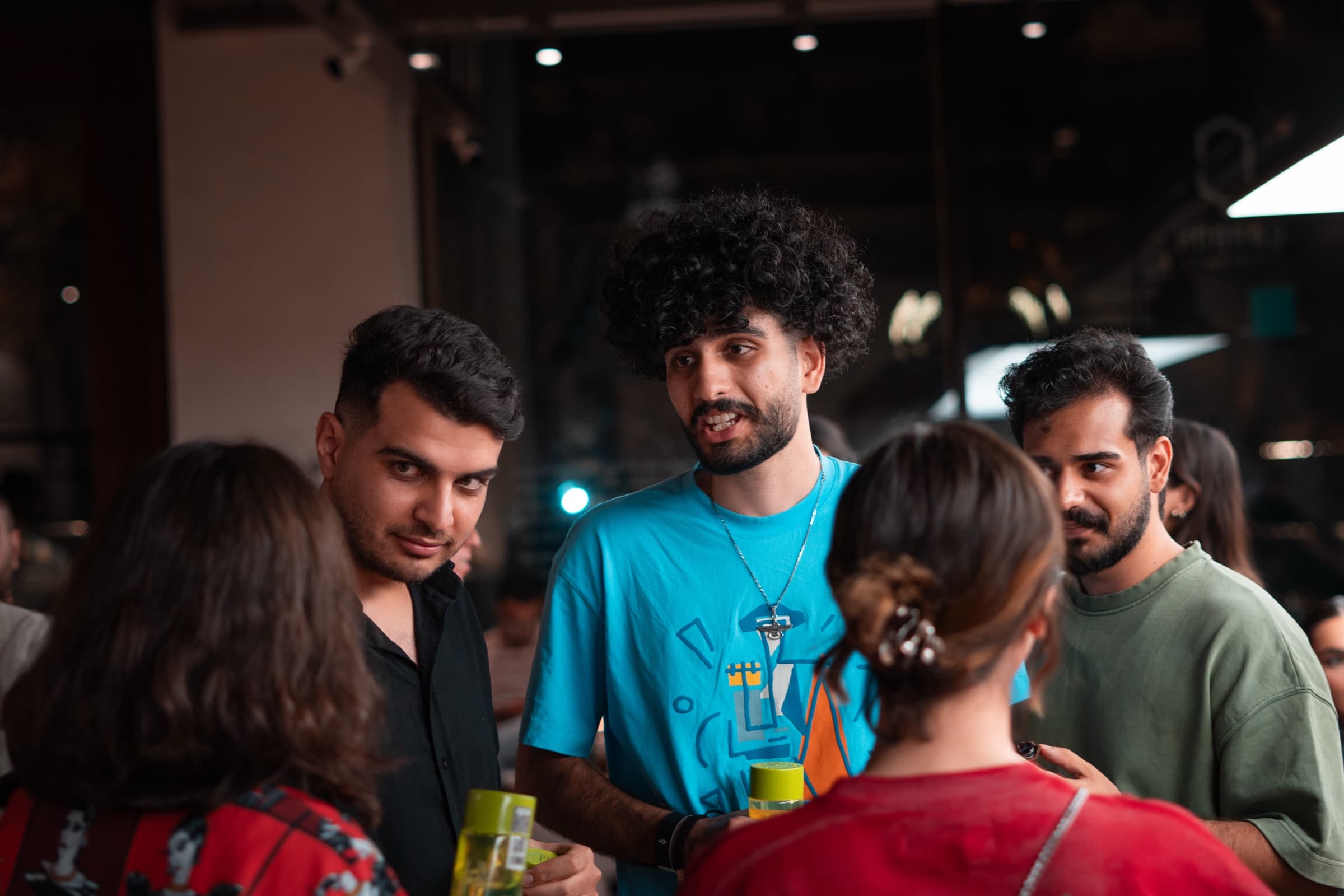 گفتگوی اعضای هایپرلنس در دورهمی